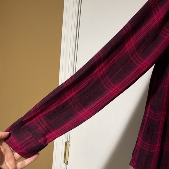 Banana Republic Womens LS Boyfriend Fit Button Down Blouse Sz M - Picture 4 of 9